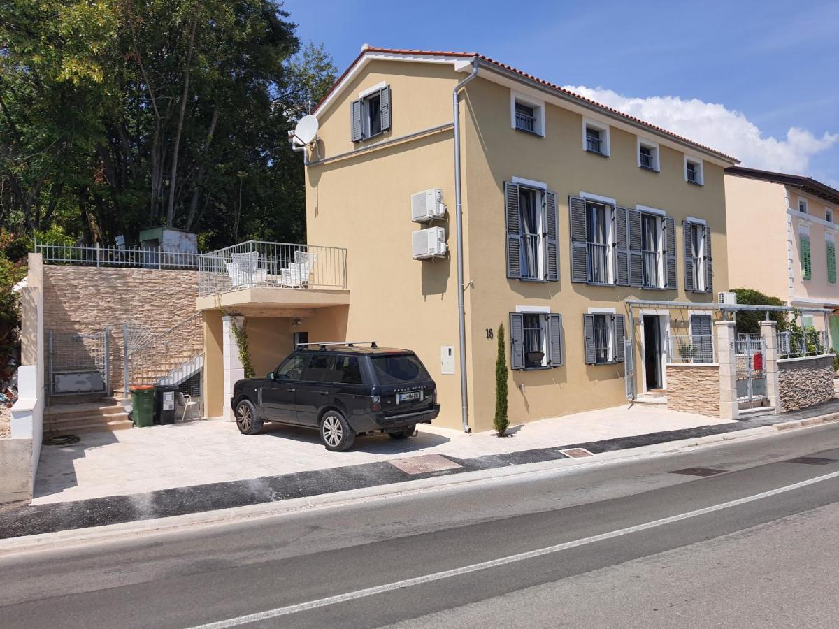 Apartments Krista Medveja Exterior foto